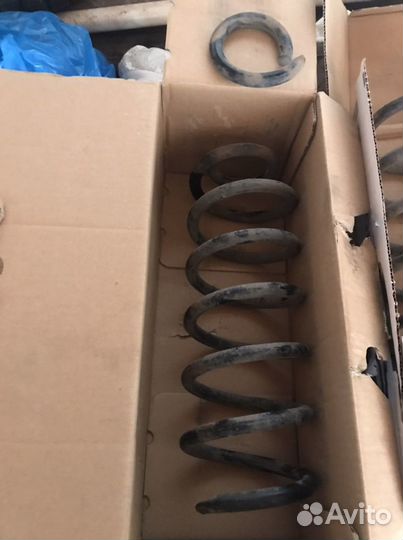 Пружины задние тигуан 1,passat,vag оригинал