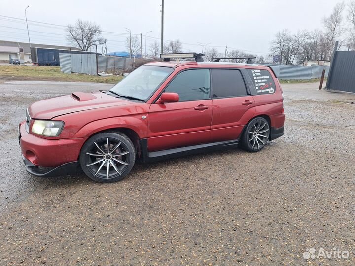 Subaru Forester 2.0 МТ, 2002, 100 000 км