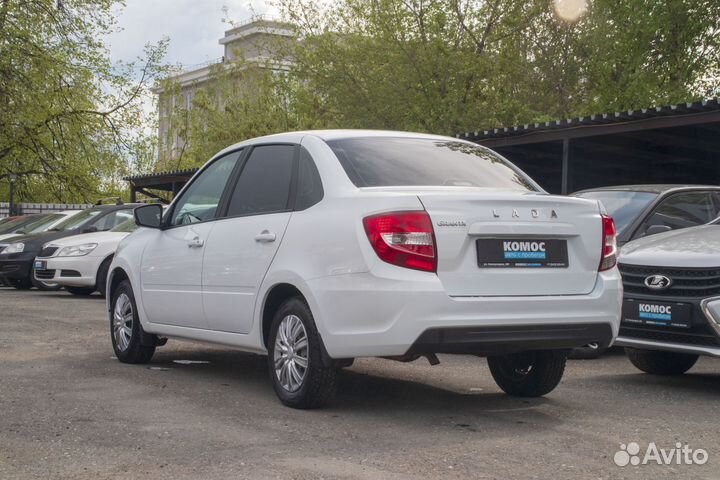 LADA Granta 1.6 МТ, 2022, 143 900 км