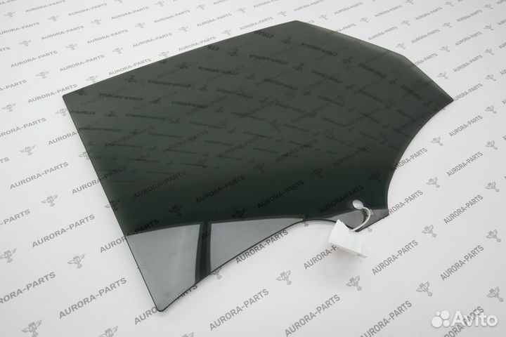 Стекло двери Porsche Macan I 2014-2018