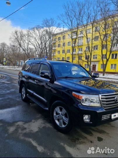 Toyota Land Cruiser, 2013