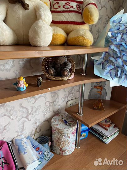 Компьютерный стол