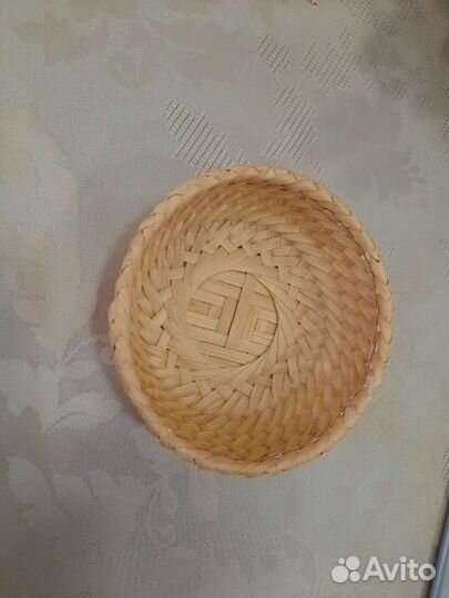 Корзинки плетеные подарочные