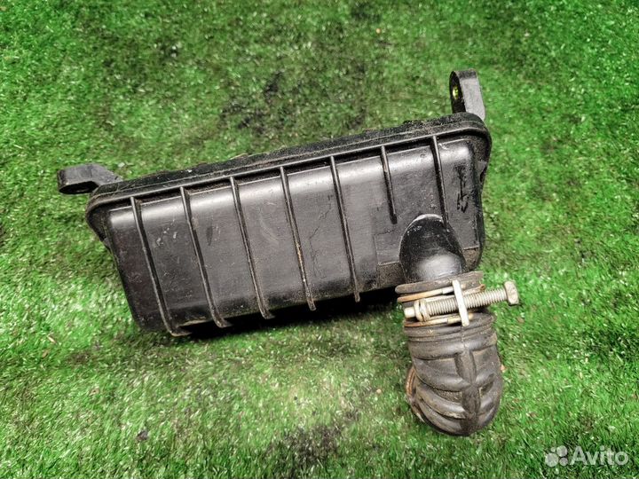 Резонатор воздуш Nissan Almera Classic (B10) QG1.6