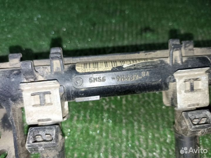 Рейка топливная (рампа) Ford Focus II (2005—2008)