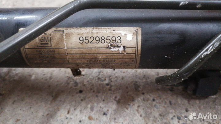 Продам рулевую рейку на Opel Mokka