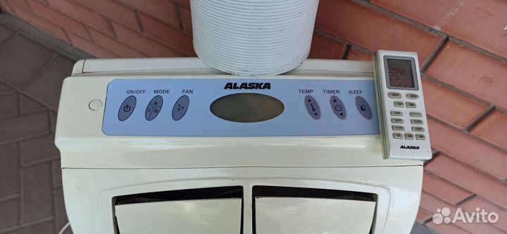 Напольный кондиционер б/у