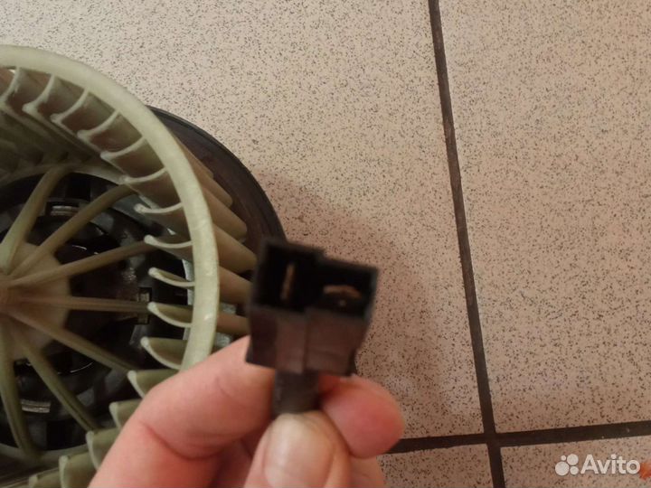 Мотор с крыльчаткой на Фольксваген