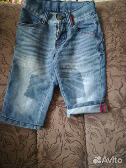 Джинсовые шорты