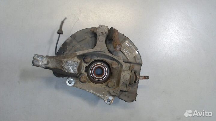 Ступица (кулак, цапфа) Volvo S60, 2001