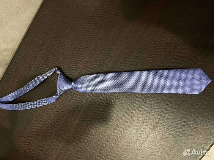 Галстук новый на мальчика размер М синий