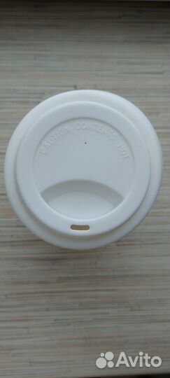 Кружка фарфоровая с крышкой новая