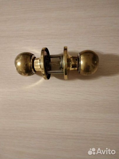 Ручка дверная