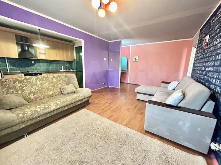 3-к. квартира, 78 м², 5/10 эт.