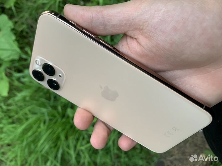 Телефон iPhone 11 про 64