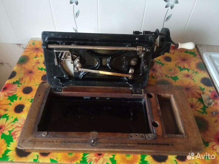 Швейная машинка