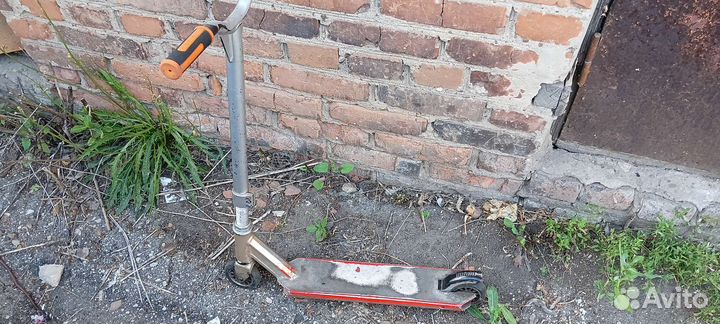 Трюковой самокат