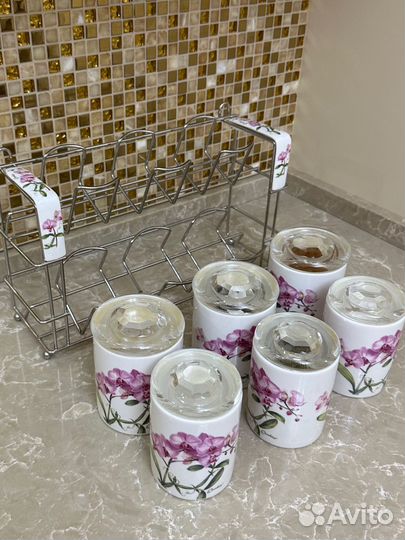 Банки для сыпучих продуктов