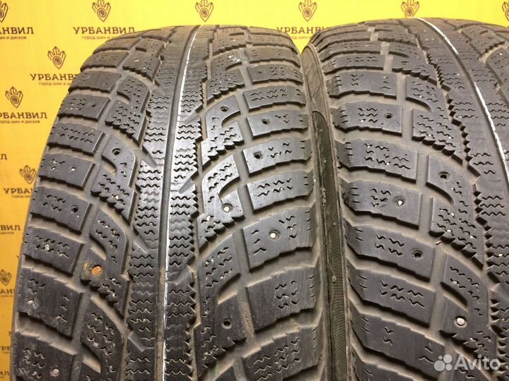 Kumho I'Zen RV Stud KC16 215/60 R17 100T