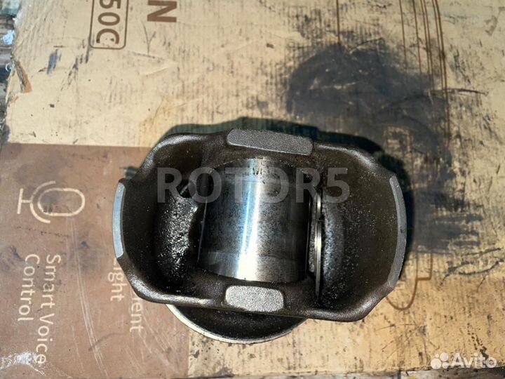 Поршень Renault T-Series 2015 21907444