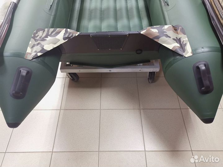 Лодка mishimo PRO 370 В зеленом цвете