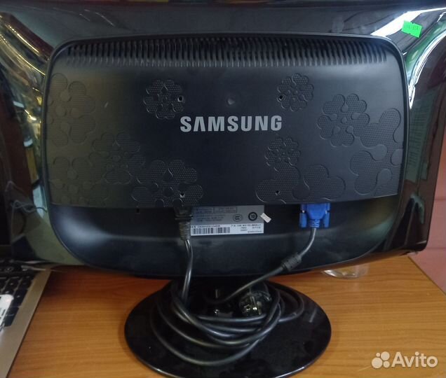 Монитор Samsung 20 дюймов