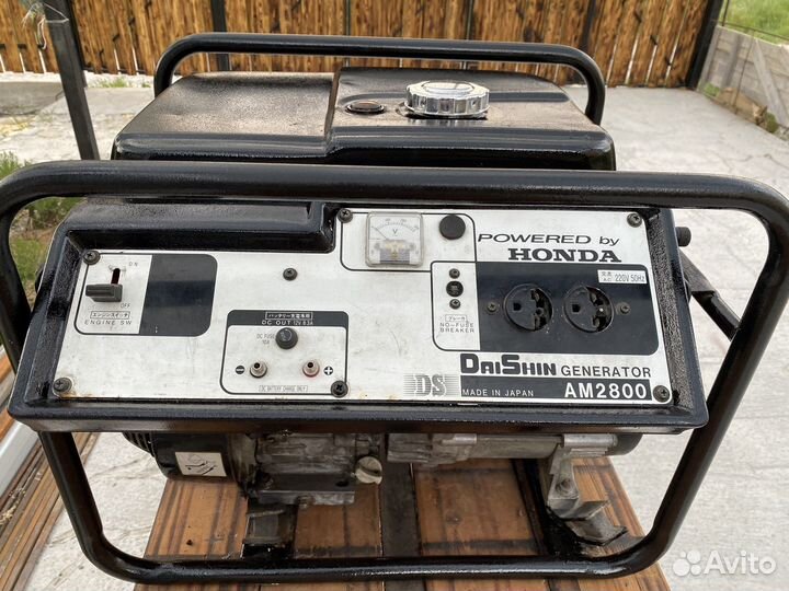 Бензиновый генератор 2.2 кВт Honda оригинал
