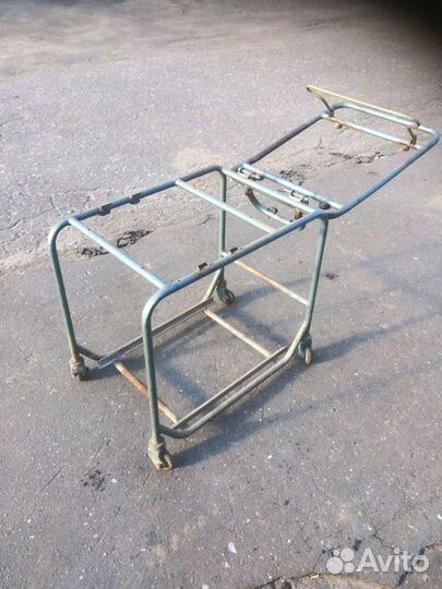Тележка инструментальная