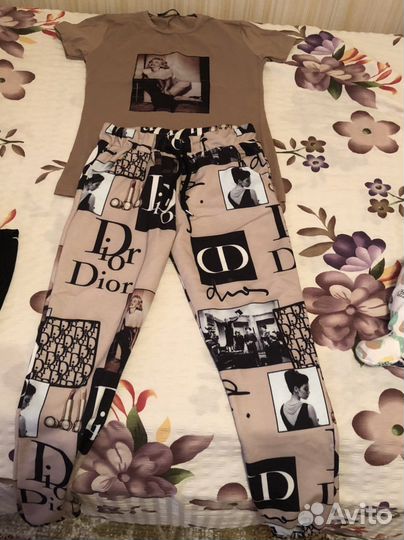 Костюмы спортивные