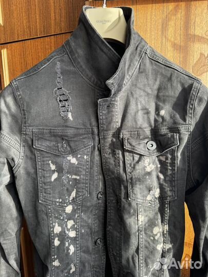 Джинсовая куртка