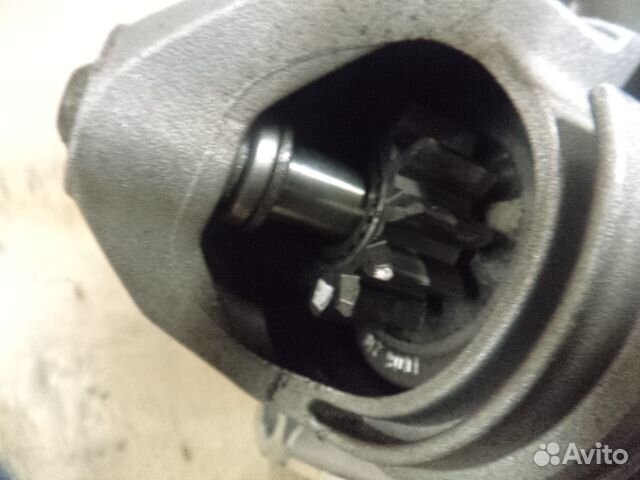 Стартер Jeep WK2