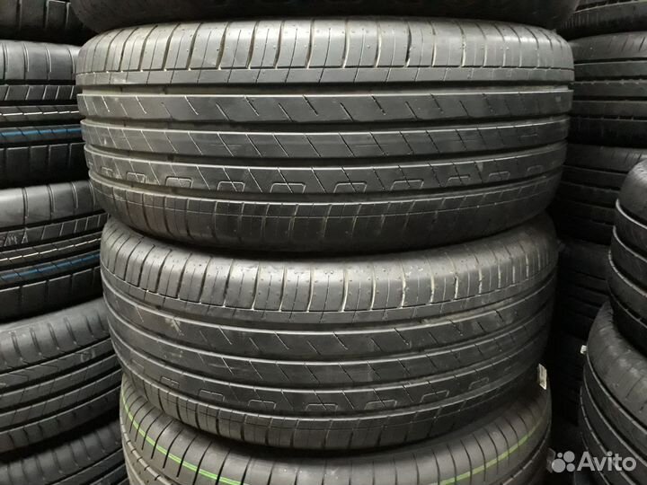 Goodyear EfficientGrip Performance 215/55 R17 94V