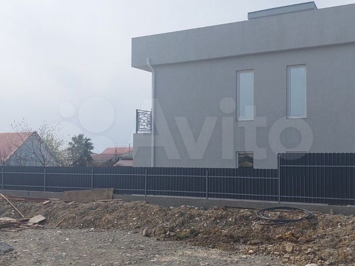 Коттедж 190 м² на участке 4 сот.