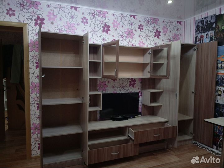 Стенка горка со шкафом
