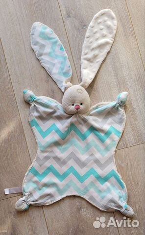 Мягкая игрушка зайка комфортер