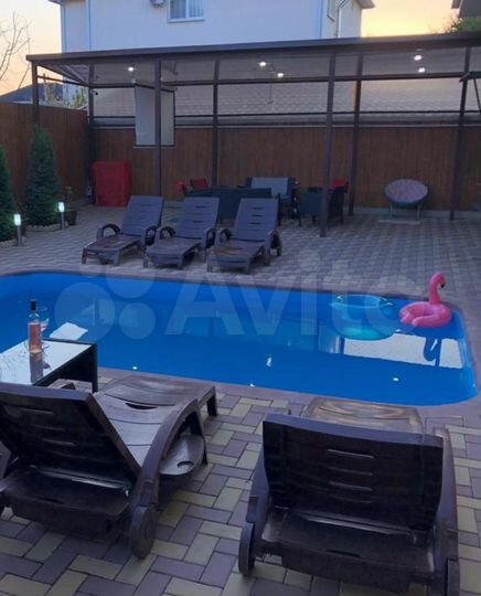 Коттедж 200 м² на участке 5 сот.