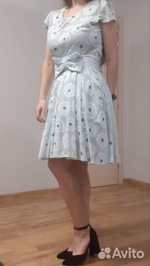 Платье женское 46 размер