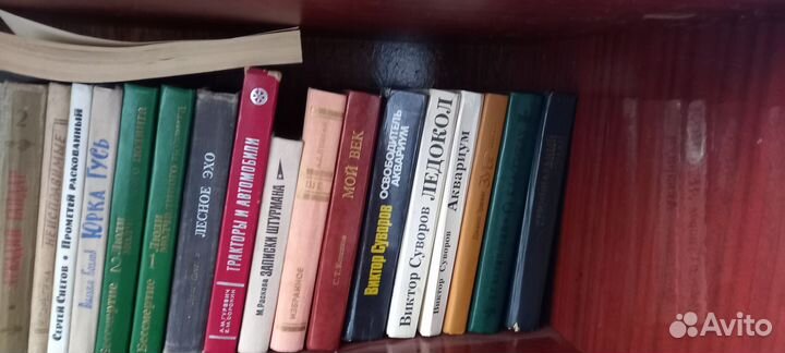 Книги для детей и взрослых