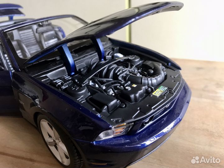 Модель автомобиля Ford Mustang GT