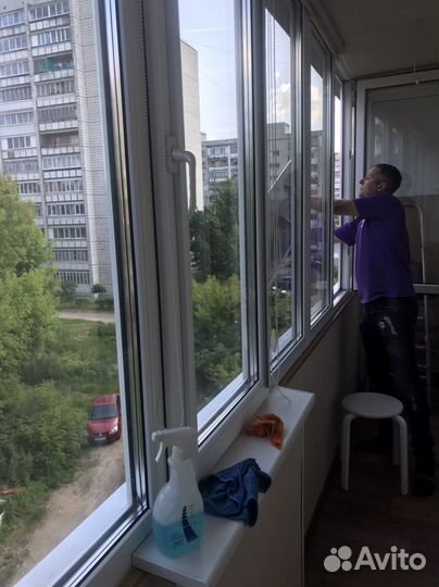 Мытье окон балконов