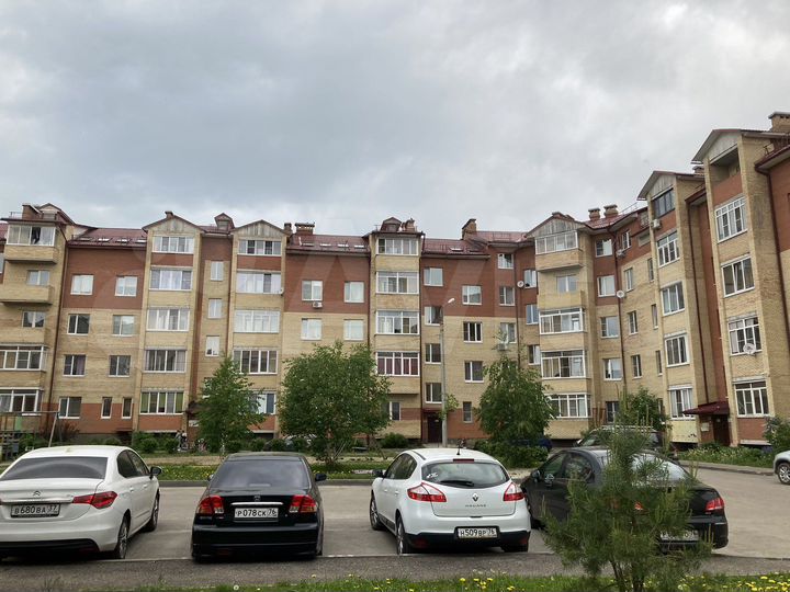 2-к. квартира, 75 м², 5/5 эт.