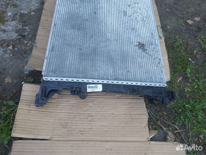 Радиатор двигателя Mercedes GLA X156