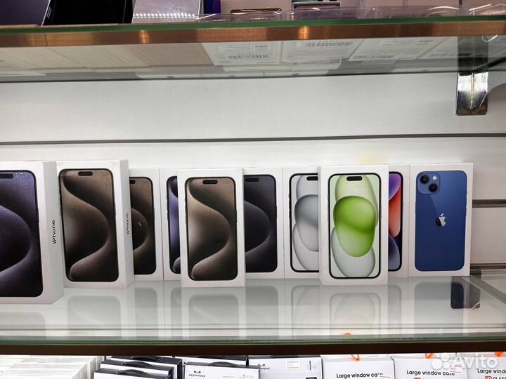 iPhone 15, 128 ГБ