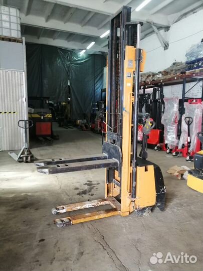 Ручной штабелер новые 1 000 кг 1 600 метра