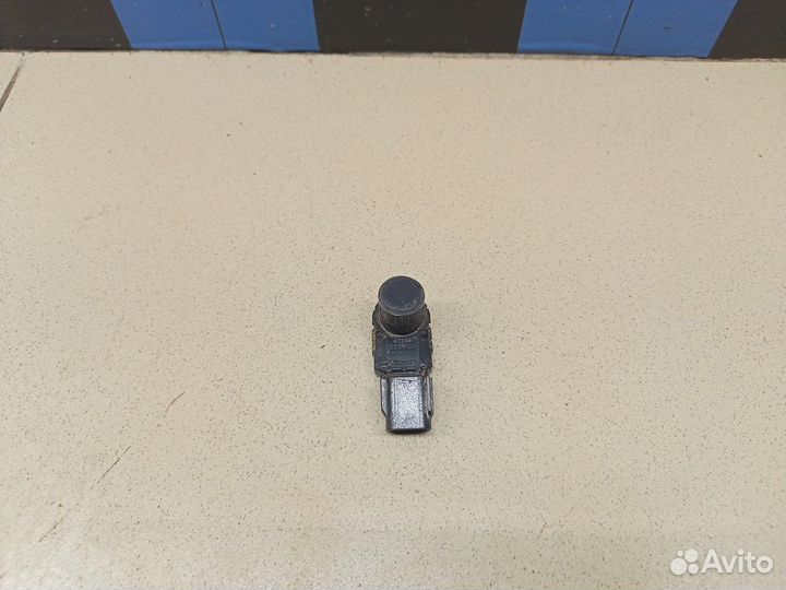 Датчик парковки RAV 4 2013