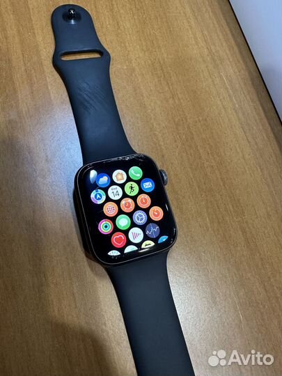 Часы apple watch se 44 mm 2020