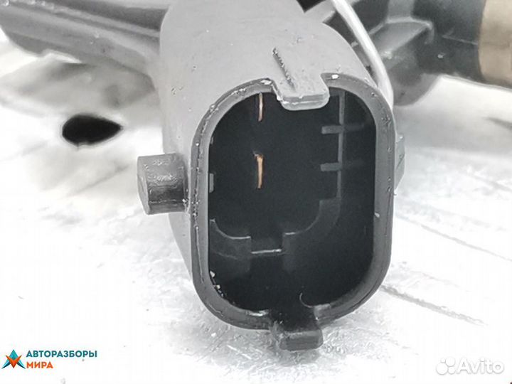 Форсунка Peugeot 3008 2010 1984H5