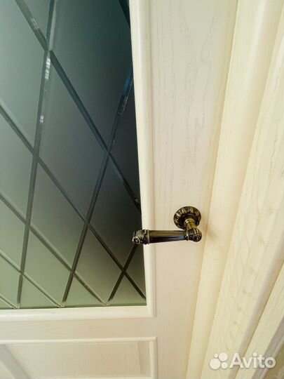 Александрийские двери в полной комплектации