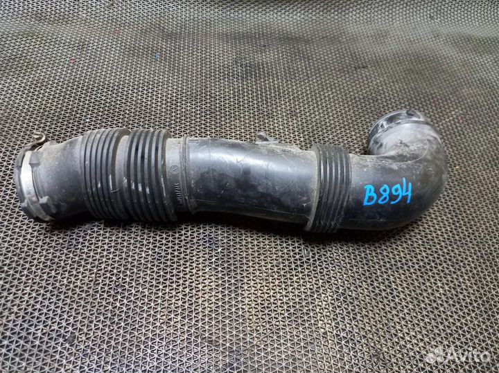 Патрубок воздушного фильтра Peugeot 308 4A