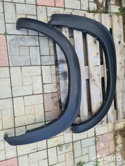 Фендеры расширители арок Toyota Land Cruiser 200